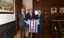 Başkan Ahmet Metin Genç’ten Vali Şahin’e Anlamlı Ziyaret