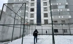 Erzurum’da Cam Silerken Düşen Kadın Hayatını Kaybetti