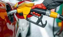 Benzine Sessiz Zam Pompaya Yansıdı