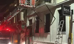 Trabzon Merkezde Tarihi Bina Yangını Korkuttu