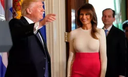 Melania Belgeseli Afişlerine ABD’de Vandalizm