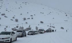 Gümüşhane Erzincan Yolu Yoğun Kar Nedeniyle Kapatıldı