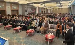 AK Parti Trabzon Kadın Kolları’ndan Yoğun Katılımlı Toplantı