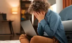 Siberkondri: İnternette Hastalık Aramak Kaygıyı Artırıyor