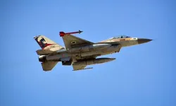 İsrail Savaş Uçakları O Ülkeyi Vurdu