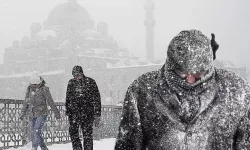 İstanbul’da Fırtına ve Sağanak Geliyor, Kar İhtimali Var!