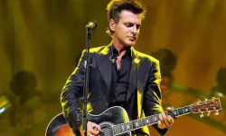 Teoman’ın Ünlü Olmadan Önceki CV’si Gündem Oldu