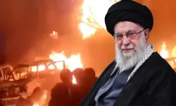 İran'da Gösteriler Büyüyor, Binalar Ateşe Verildi