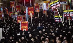 Batı Kudüs’te Haredi Zorunlu Askerliğe Karşı Sokağa Çıktı