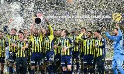 Fenerbahçe Süper Kupa’yı Törenle Kaldırdı