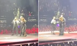 Tarkan Sahnesinde Sibel Can Ve Ata Demirer Sürprizi