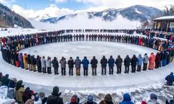 Uzungöl Kış Festivali Görkemli Açılışla Başladı