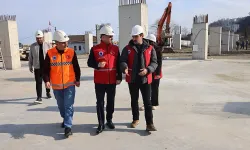 Yomra Kent Meydanı Çalışmaları Hız Kesmeden Sürüyor