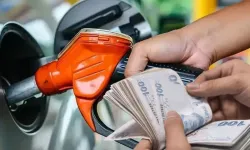 Araç Sahiplerini Üzecek Haber: Akaryakıta Dev Zam Yolda