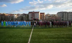 Burs İçin Sahaya Çıkıldı, Kazanan Gençler Oldu