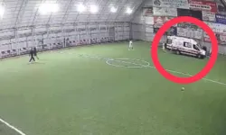 Öğretmen Halı Sahada Hayatını Kaybetti