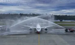 Antalya Havalimanı’nda Panik! Uçağın İniş Takımları Kırıldı