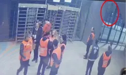 Kupa Maçında Tribünden Düşen Taraftar Hayatını Kaybetti