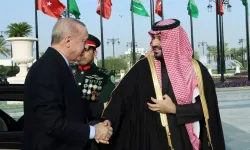 Türkiye Suudi Arabistan 2 Milyar Dolarlık Anlaşma