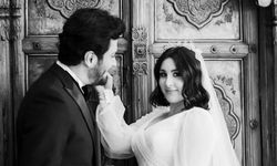 Yasemin Sakallıoğlu Evlilik Yıl Dönümünü Statta Kutladı