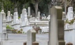 Trabzon’da Mezarlıklar İçin Sanat Yapıları İhalesi