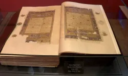 700 Yıllık Berkuk Kur’an-ı Kerim’i Bursa’da Ziyarete Açıldı