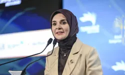 Bakan Göktaş’tan Sosyal Medya Düzenlemesi Açıklaması