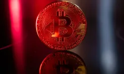 Bitcoin Ve Ethereum Sert Düşüşle Kritik Seviyede