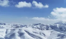 Kop Dağı’nda Kar Kalınlığı 2 Metreyi Aştı