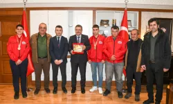 TEKNOFEST Şampiyonlarından Başkan Genç’e Ziyaret