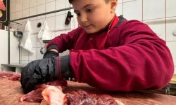 Trabzonlu Junior Kasap Sosyal Medyada İlgi Odağı Oldu