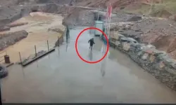 Şırnak’ta Sel Sularından Son Anda Kurtuldu