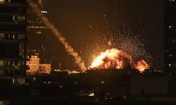 İran Dubai'de ABD Askerlerini Vurdu