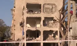 İran Saldırısı İsrail Şehirlerinde Büyük Yıkım Yarattı