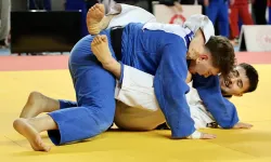 Trabzon’da Gençler Judo Şampiyonası Nefes Kesti