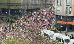 Sunderland Deplasmanda Kazandı Taraftarlar Gündem Oldu