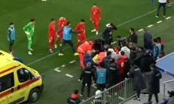 Egemen Korkmaz Maçta Fenalaştı Hastaneye Kaldırıldı