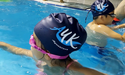 Antalya’da Yüzme Eğitimi İçin Doğru Başlangıç: AquaWave