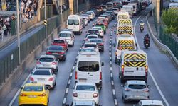 Akaryakıta Büyük Zam Motorin ve Benzin Fiyatları Artıyor