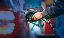 Benzin Ve Motorin Zammı İptal Edildi