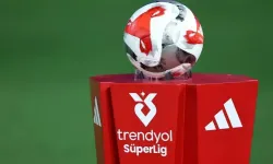 Süper Lig Zirve Yarışı Trabzonspor Maçıyla Kızıştı