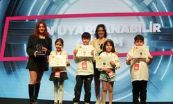 Antalya’da Design For Change Yarışması Düzenlendi