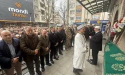 Trabzon’da Yaşar Karadeniz Son Yolculuğuna Uğurlandı