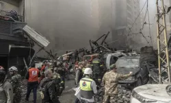 İsrail Beyrut’ta 10 Dakikada 100 Saldırı Düzenledi