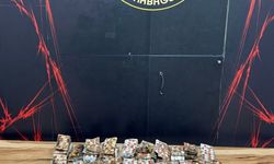 İzmirde Yangın Sonrası Yasaklı Madde Ele Geçirildi