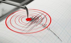 Japonya’da 7.4 Deprem Tsunami Uyarısı Yapıldı