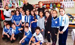 Erzurumspor Futbolcularından Öğrencilere Sürpriz Ziyaret