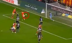 Osimhen Derbide Diziyle Attı Galatasaray Öne Geçti