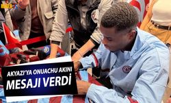 Trabzonspor’da Onuachu İmza Gününde Taraftarlarla Buluştu