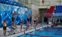 Akçaabat’ta Yüzme Kursu İlk Mezunlarını Verdi